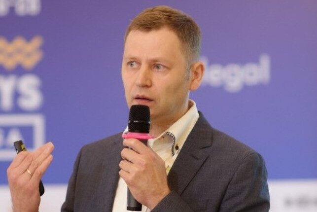 Олександр Бондарчук