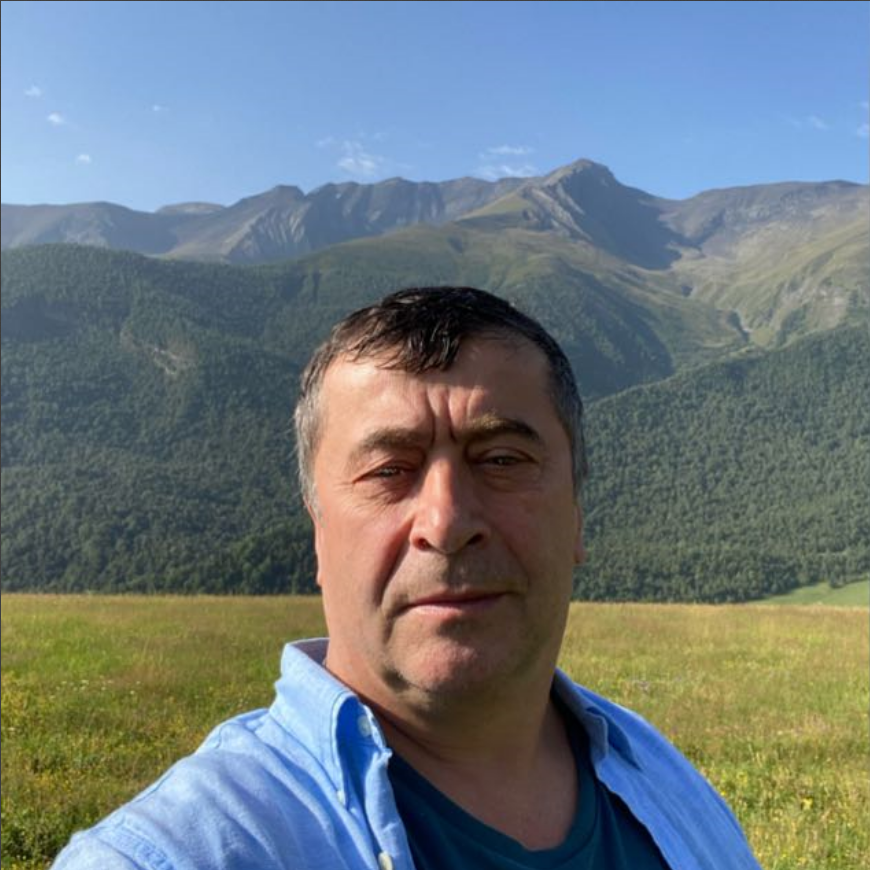 АЛІХАН МАЛАЧІЄВ